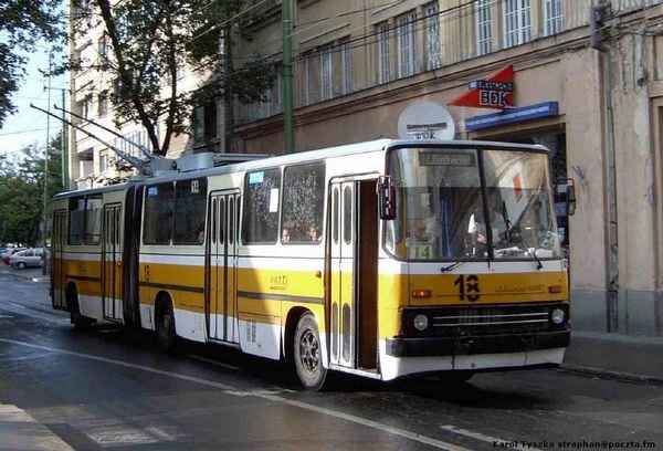 Articulated trolleybus No. 03(V) of the Hungarian type Ikarus 280.93 in Timisoara/Romania on 01 August 2003