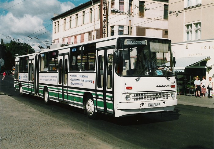 Articulated trolleybus no. 023 of the Hungarian type Ikarus 280.93 with the firm colors of the Barnimer Busgesellschaft mbH