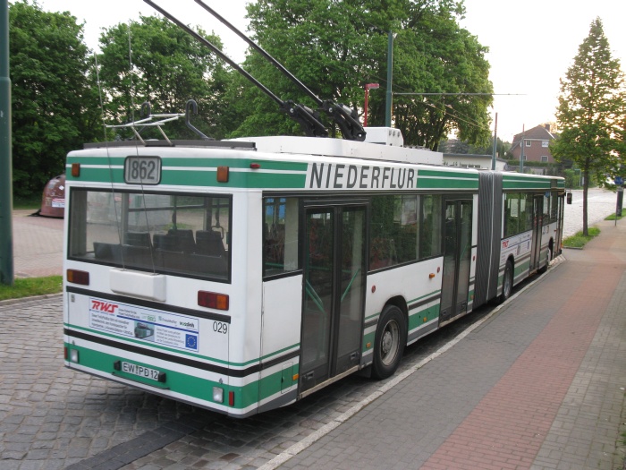 Articulated trolleybus no. 029 of the Austrian type ÖAF Gräf & Stift NGE 152 M17