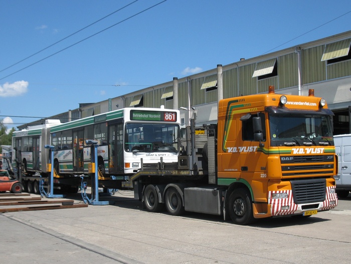 On 06 July 2011 was the articulated trolleybus no. 031 of the Austrian type ÖAF Gräf & Stift NGE 152 M17 shipped on a Dutch flat bed trailer.