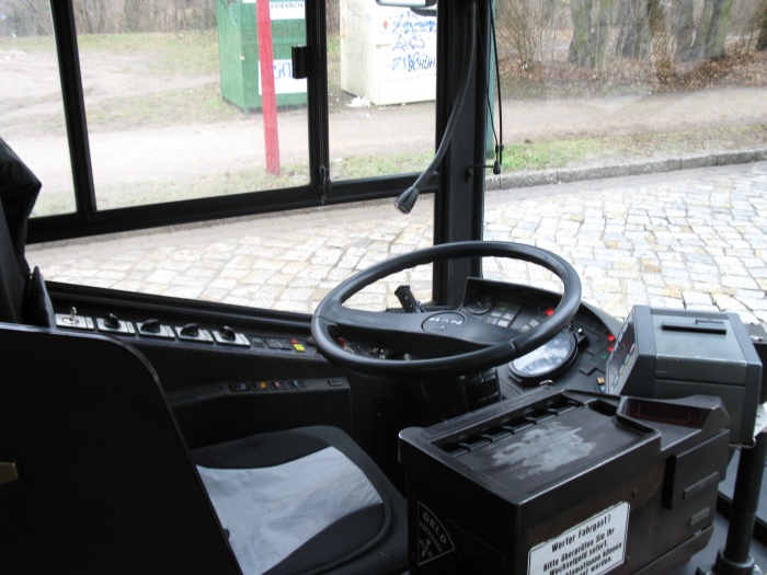 Articulated trolleybus no. 032 of the Austrian type ÖAF Gräf & Stift NGE 152 M17 - driver's ride on position