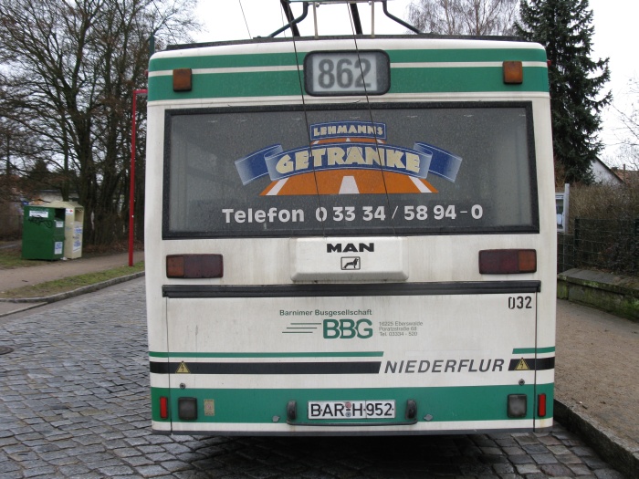 Articulated trolleybus no. 032 of the Austrian type ÖAF Gräf & Stift NGE 152 M17