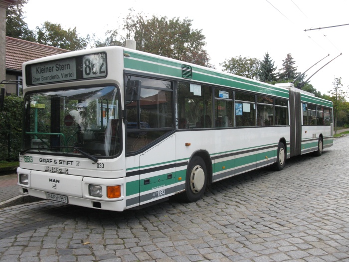 Шарнирносочленённый троллейбус № 033 австрийского типа ÖAF Gräf & Stift NGE 152 M17