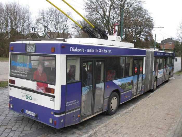 Gelenkobus Nr. 035 vom österreichischen Typ ÖAF Gräf & Stift NGE 152 M17