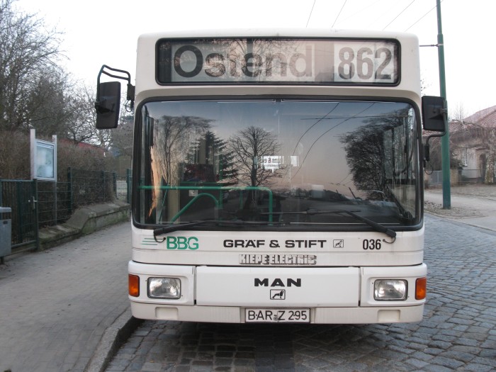 Articulated trolleybus no. 036 of the Austrian type ÖAF Gräf & Stift NGE 152 M17