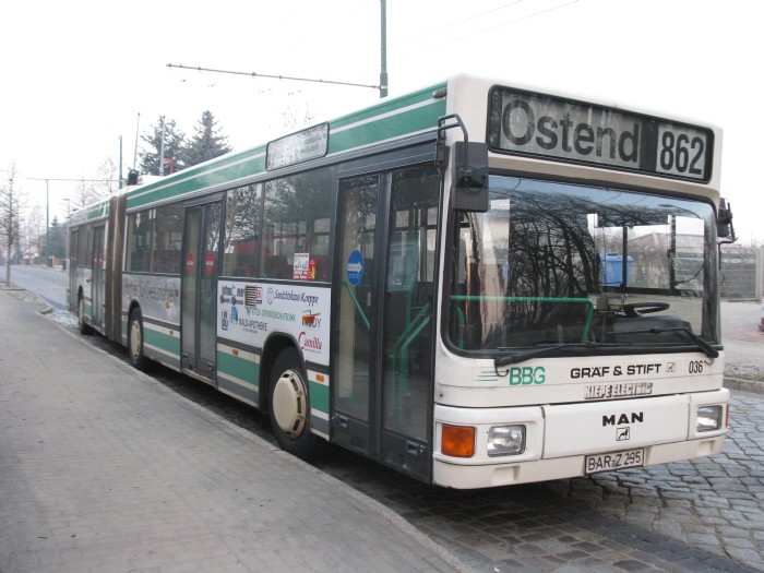 Articulated trolleybus no. 036 of the Austrian type ÖAF Gräf & Stift NGE 152 M17