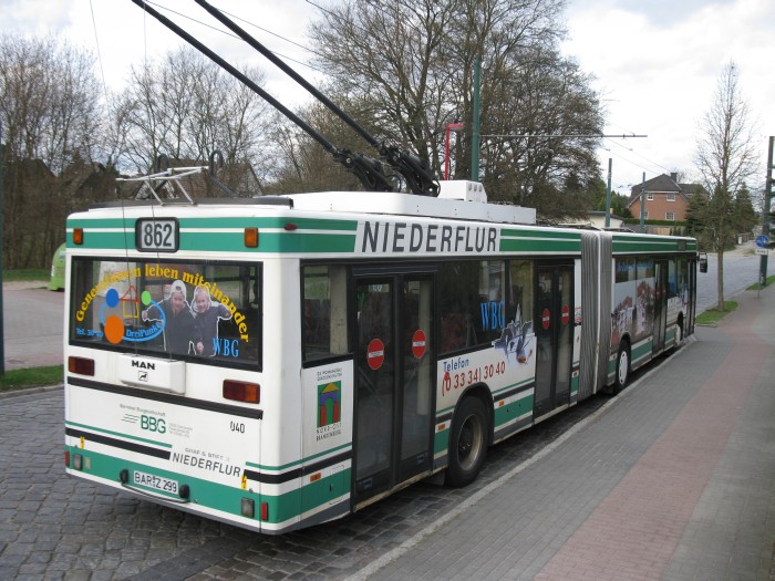 Articulated trolleybus no. 040 of the
Austrian type ÖAF Gräf & Stift NGE 152 M18