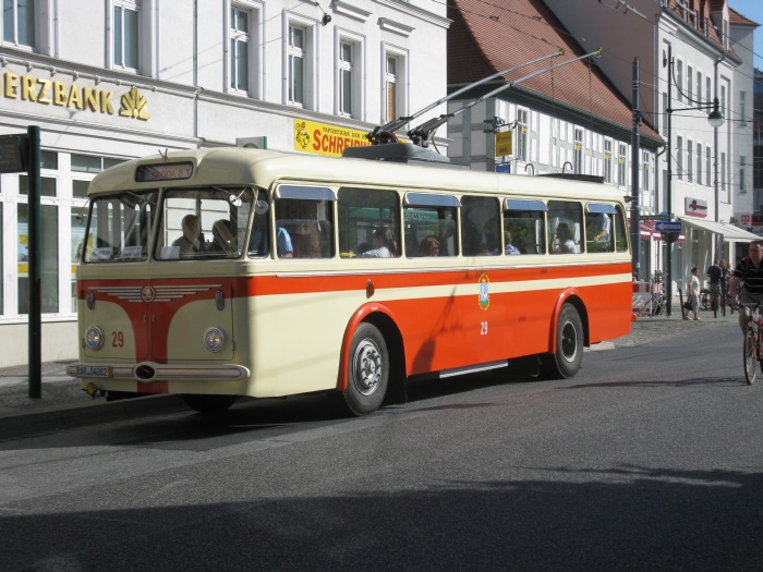 Škoda 8 Tr mit der Wagen-Nr. Ostrava 29 am Eberswalder Markt